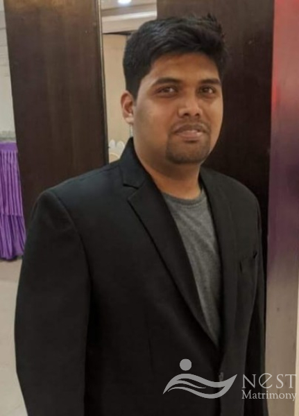 DIVYAN V